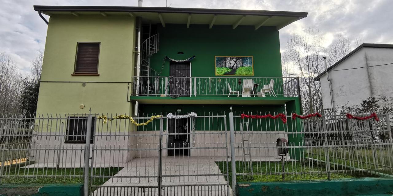 Villa Pertini Appartamento Primo Piano Nel Parco Oglio Sud Canneto sull'Oglio Eksteriør bilde